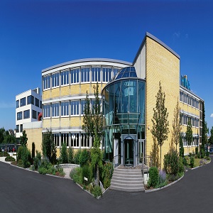 Aufnahme 2006, Haupteingang