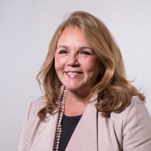 IMG-Ivone Valdes Schneider Electric.jpg Un anno di successi per Schneider Electric Secure Power