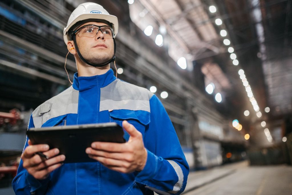Blackout e industria: cosa rischia un impianto quando viene meno l’alimentazione elettrica industria blackout pexels